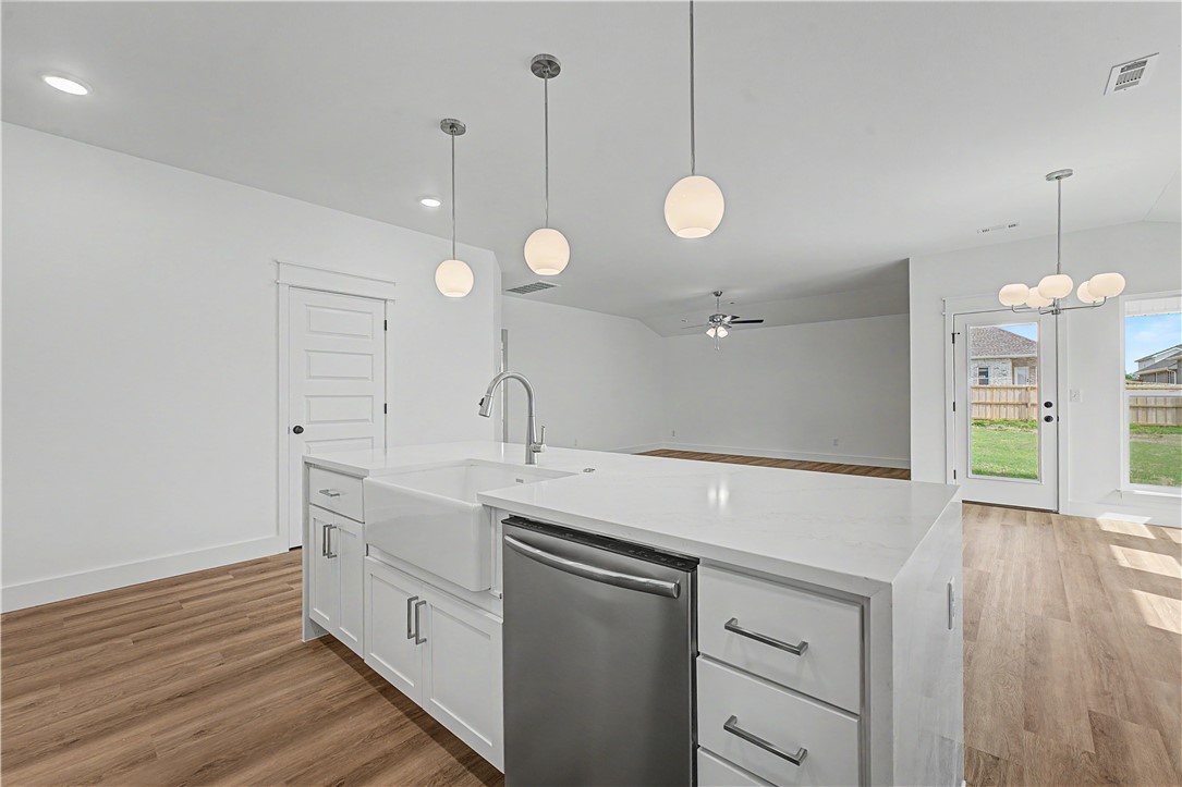 Woodcrest Walk - Residential
