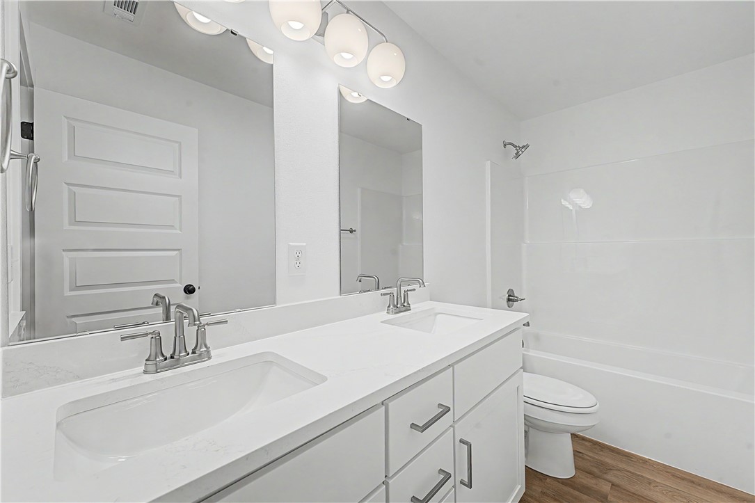 Woodcrest Walk - Residential