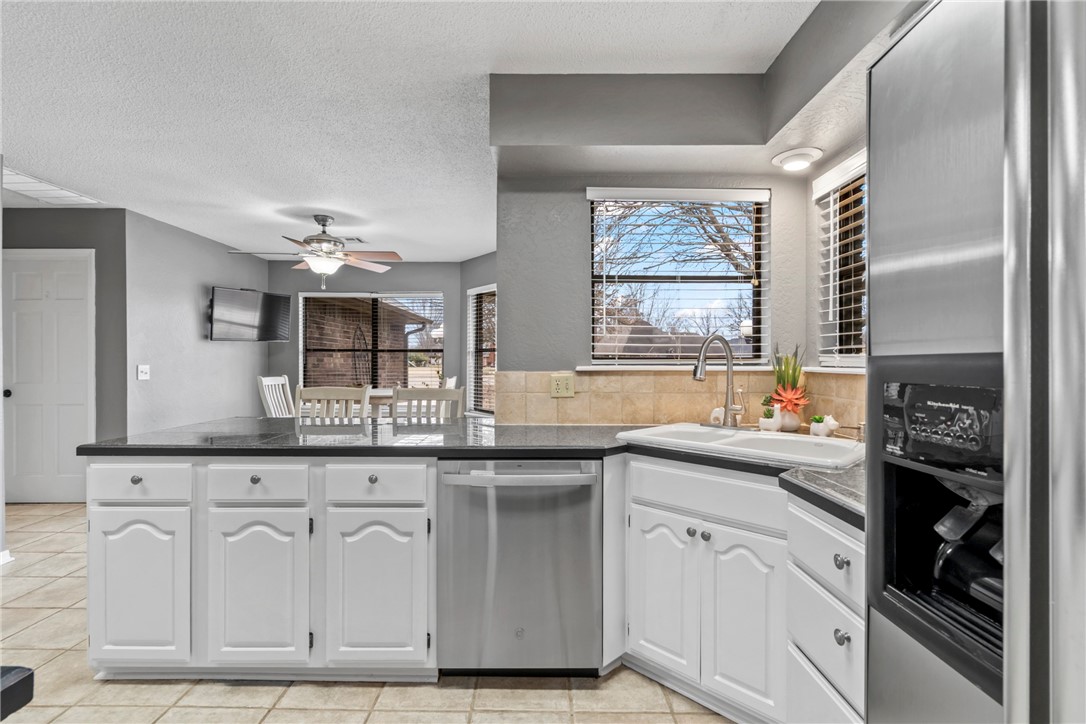 Dawn Hill C C Resort Rurban - Residential