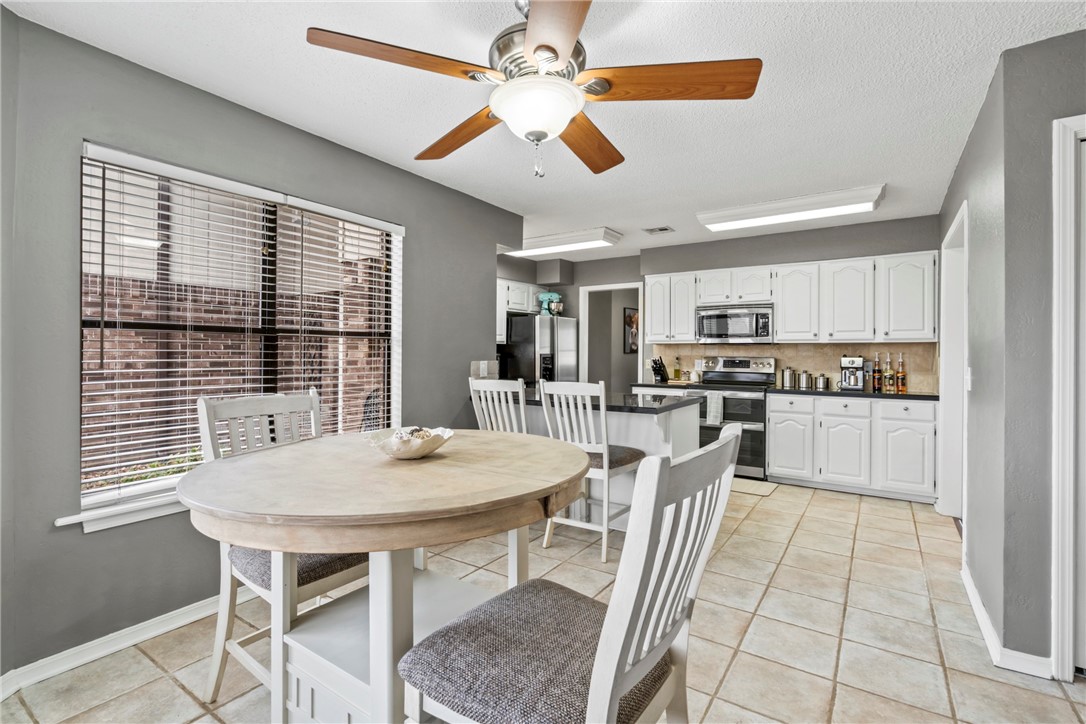 Dawn Hill C C Resort Rurban - Residential