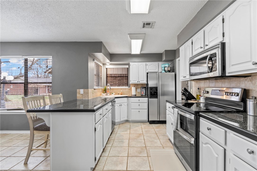 Dawn Hill C C Resort Rurban - Residential