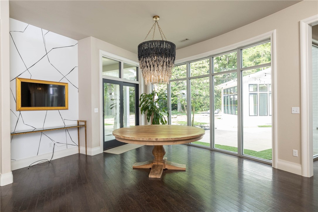 Bois d' Arc - Residential