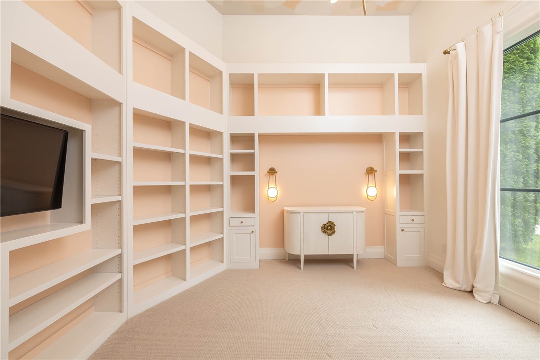 Bois d' Arc - Residential