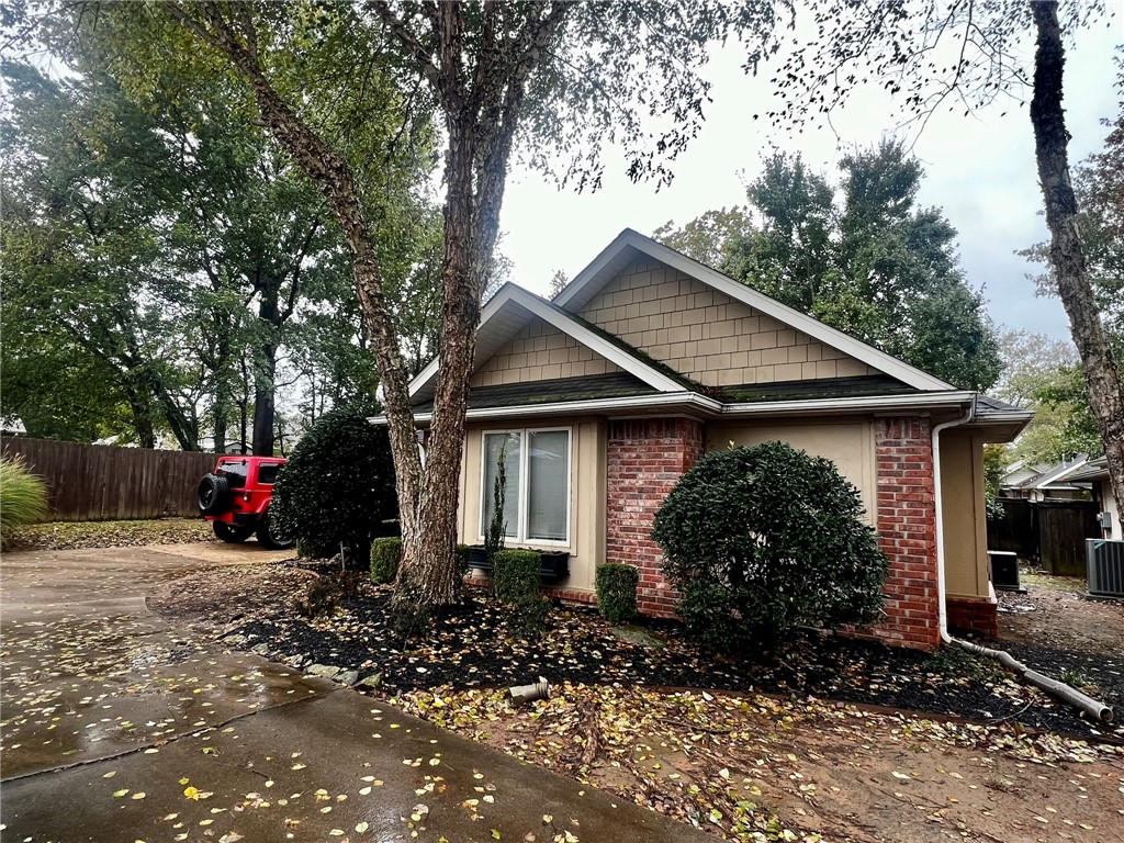 Holiday Hills Cottages Hpr - Residential