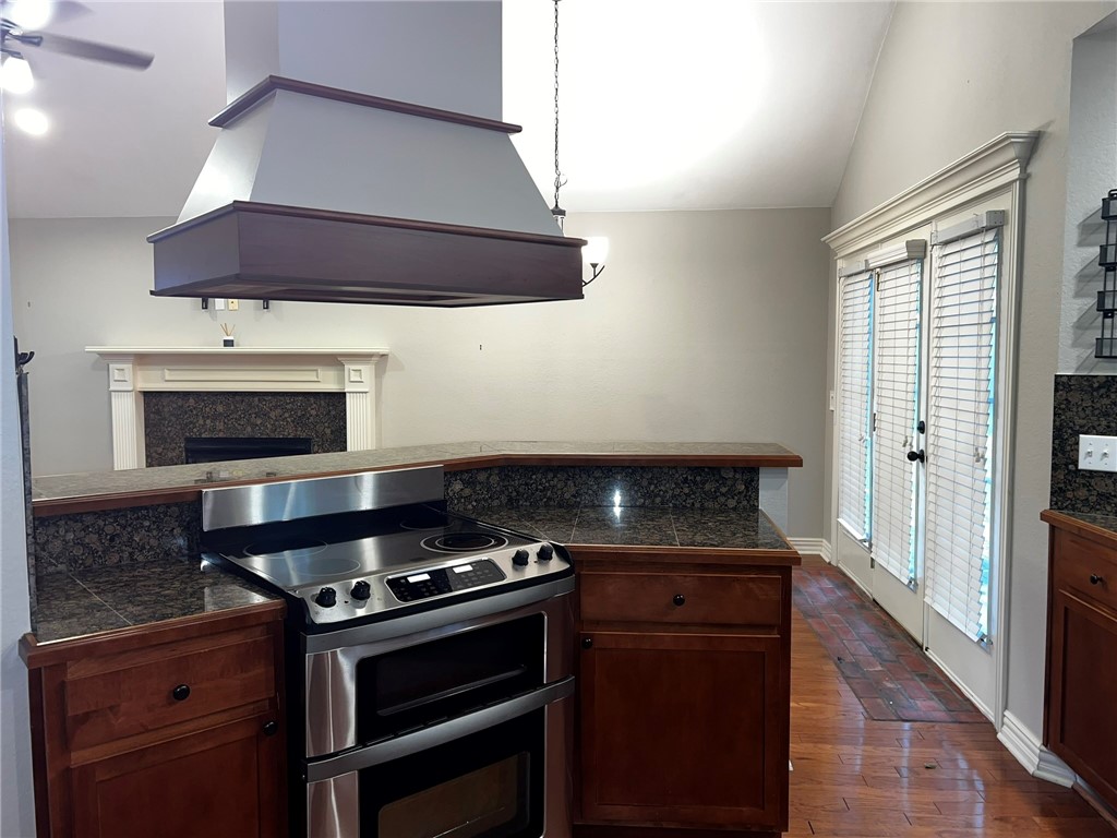 Holiday Hills Cottages Hpr - Residential