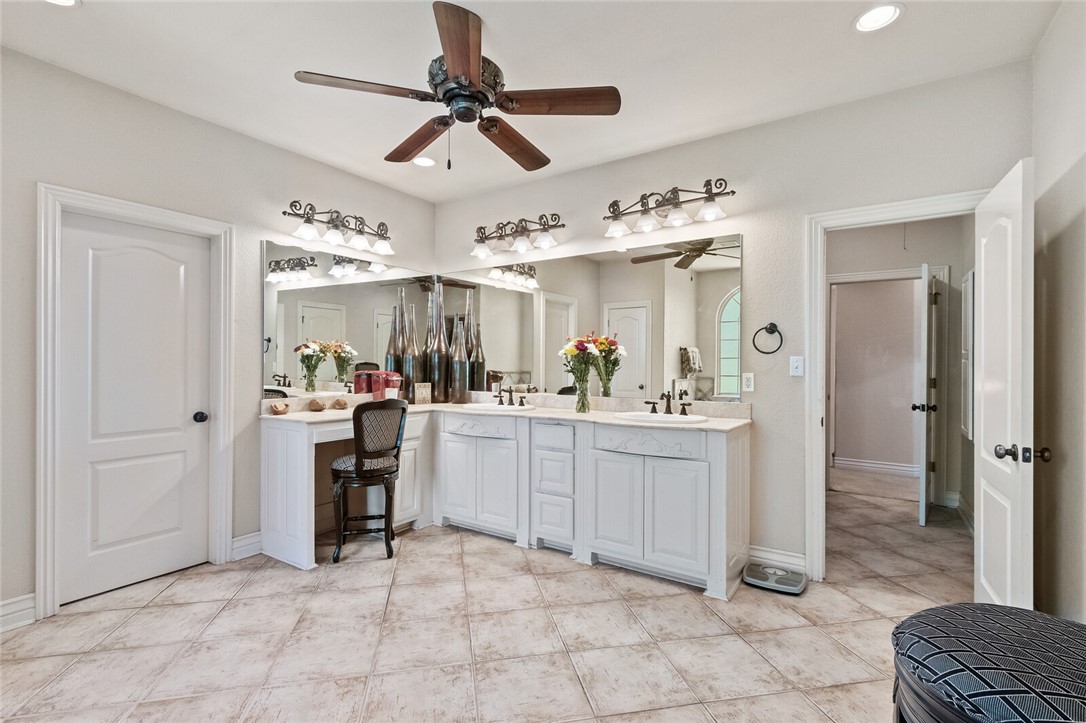 Shadow Valley Ph Iii Rogers - Residential