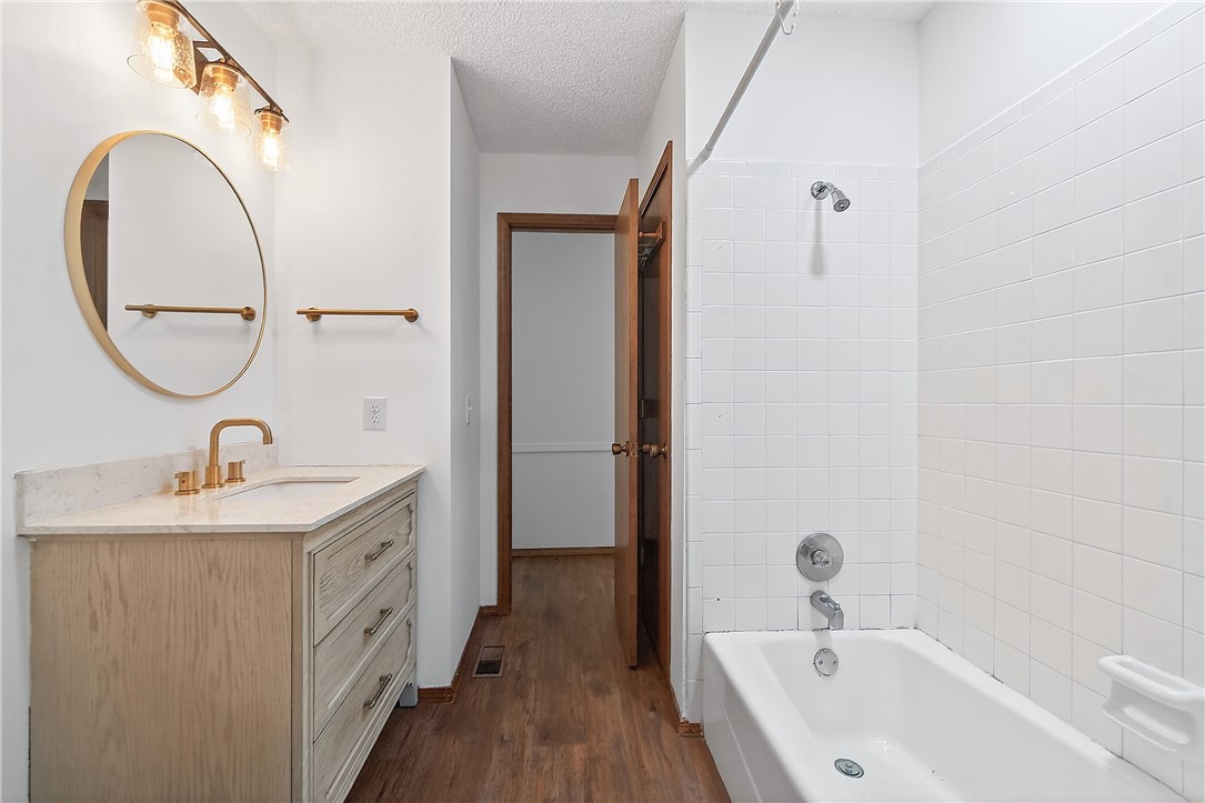Kingsdale Courts Bvv - Residential