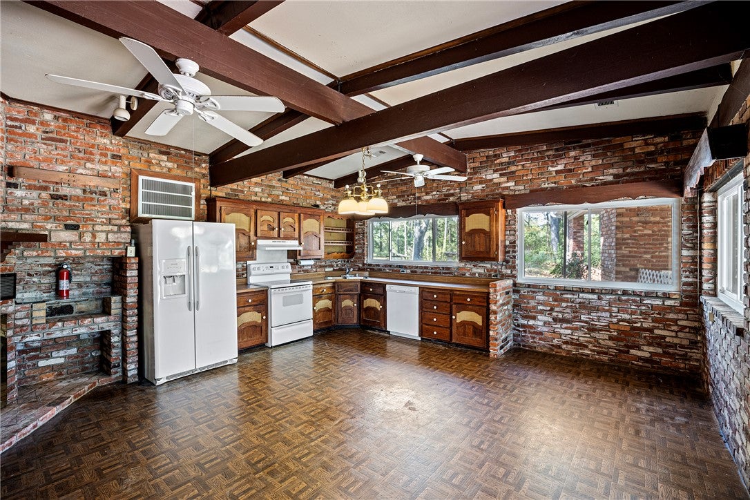 218 County Road 1678