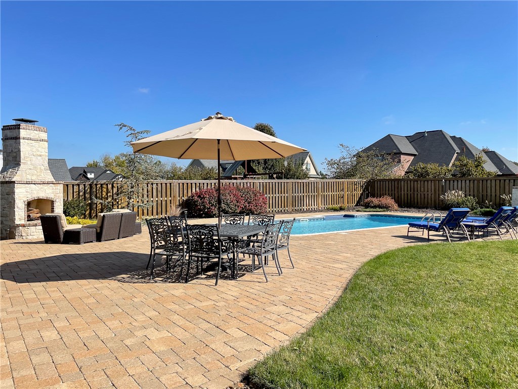 Oak Tree Centerton - Residential