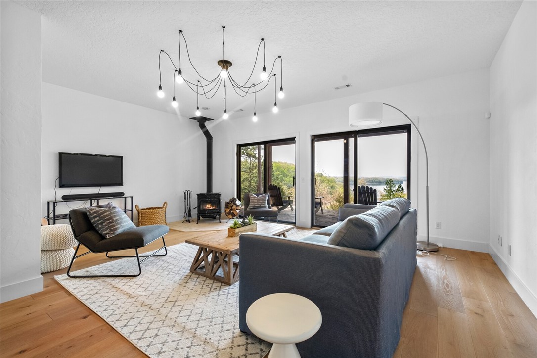 Jarvis Acres Rurban - Residential