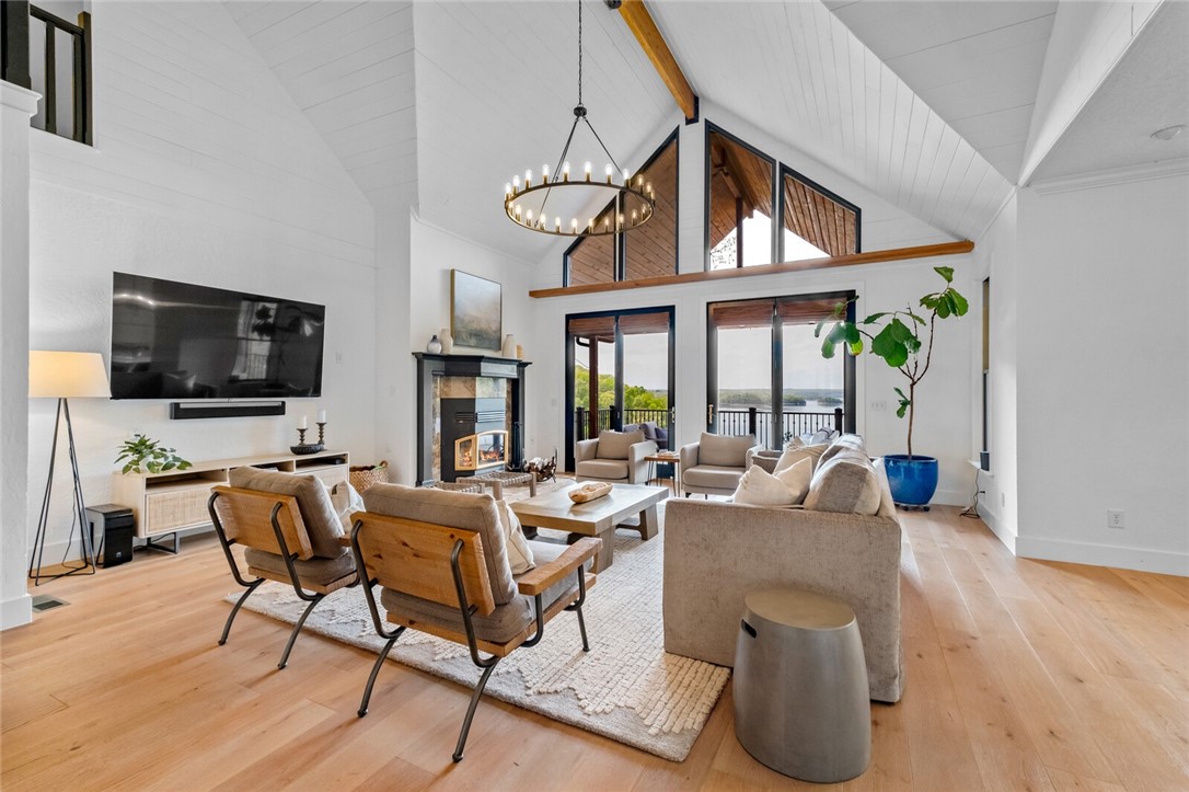 Jarvis Acres Rurban - Residential