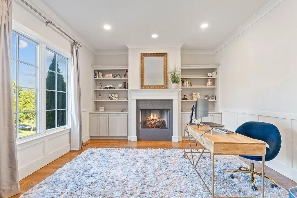 Rogers, Arkansas 72758, United States, 5 Bedrooms Bedrooms, ,6 BathroomsBathrooms,Residential,Active,232920