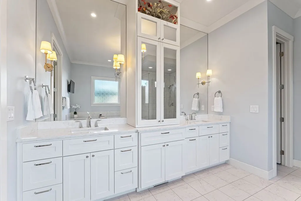 Rogers, Arkansas 72758, United States, 5 Bedrooms Bedrooms, ,6 BathroomsBathrooms,Residential,Active,232920