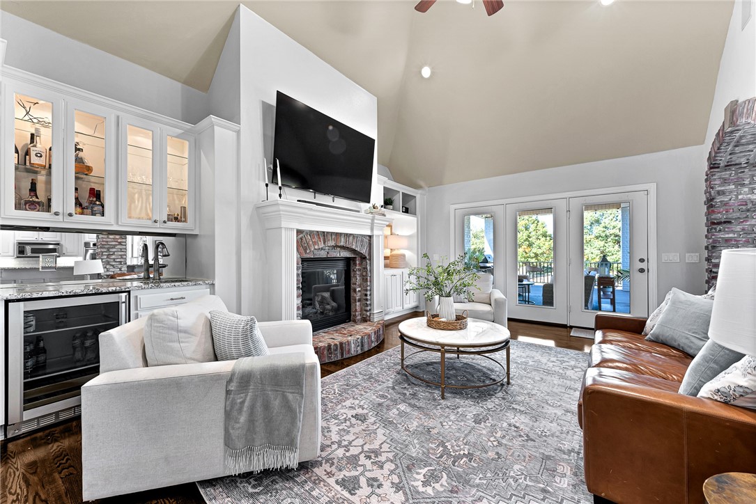 Shadow Valley Ph 1 Rogers - Residential