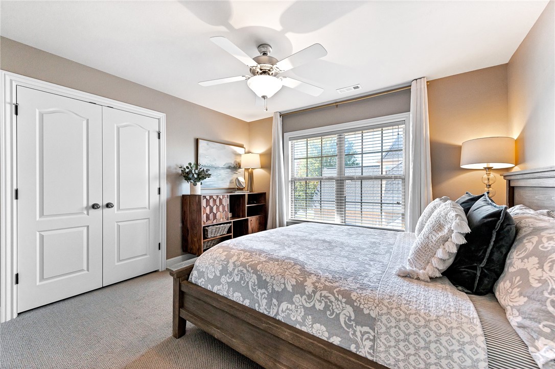 Shadow Valley Ph 1 Rogers - Residential