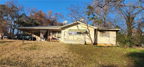 Photo of 215 W Spring Street, Ola, AR 72853 (MLS # 1331308)