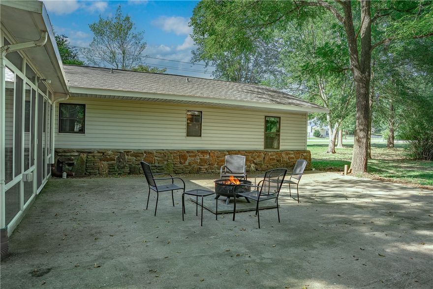 Well-maintained ranch with a flexible, one-level floor plan at unbeatable price point. Lots of living space with 4 bedrooms and 3 full baths. Recently updated with a new roof, front gutter, water heaters, and paint. All bathrooms have new sinks, toilets and exhaust fans. Kitchen features new appliances, countertops and backsplash. Two bedrooms have ensuite baths. French doors open to large family room big enough for a game room or variety of uses. Spacious sunporch is heated and cooled with tile flooring and a ceiling fan. Located in Goshen in the Fayetteville School District with access to Hwy 412, Fayetteville, Elkins, Huntsville, Springdale and the White River. Close to Mill Branch Park. Oversized 1/2-acre lot offers privacy with trees and expansive concrete patio. VA, FHA and RD eligible. Seller offering $5000 for closing costs or rate buy down.