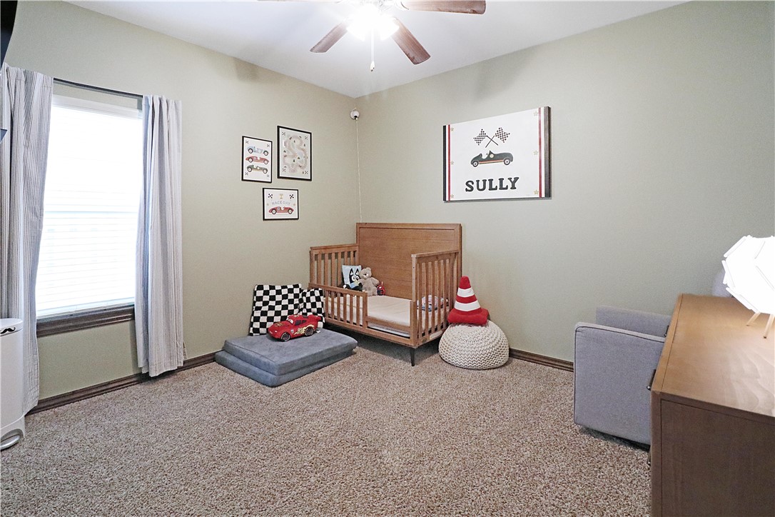 Edinburgh Sub Lowell - Residential