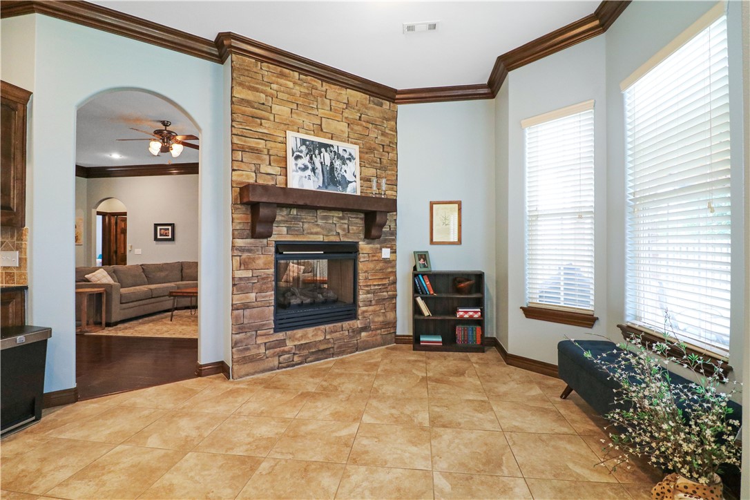 Edinburgh Sub Lowell - Residential