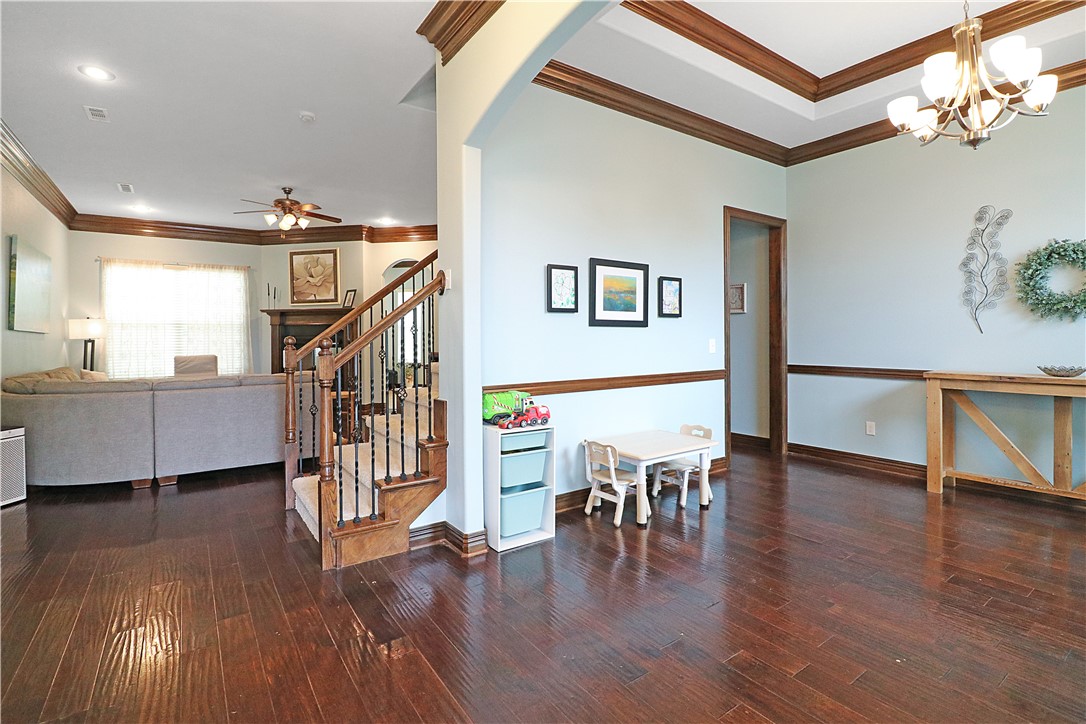 Edinburgh Sub Lowell - Residential