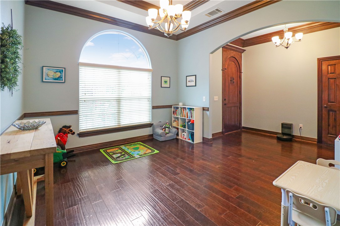 Edinburgh Sub Lowell - Residential