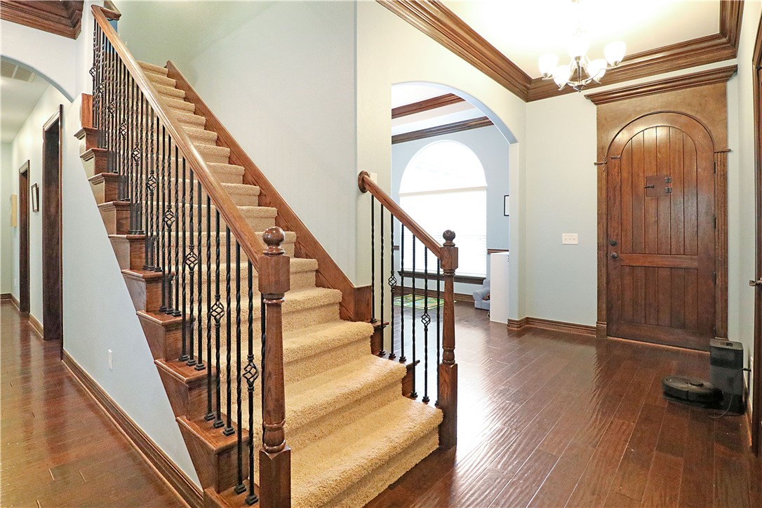 Edinburgh Sub Lowell - Residential