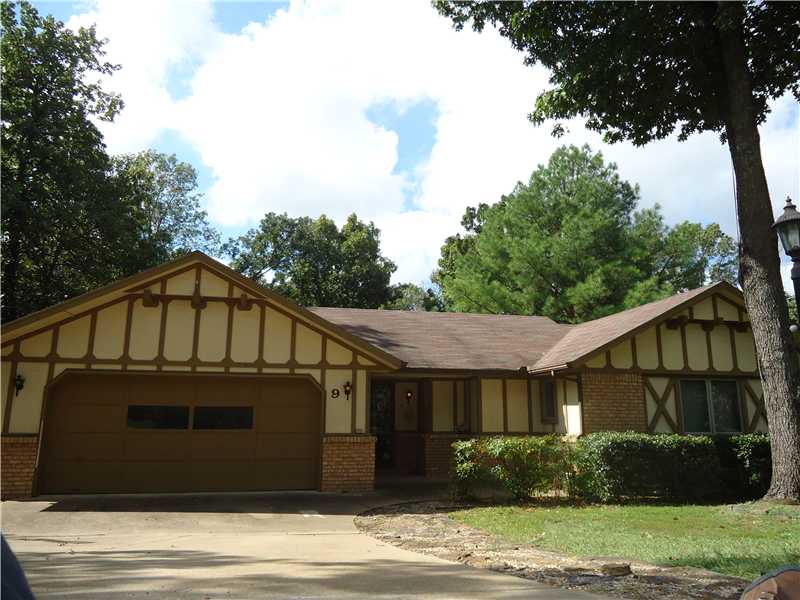 Desirable English style cottage in the Heart of Bella Vista on a very private cul-de-sac. 2 large bedrooms and 2 full baths.Also features a 14x16 glassed in sunroom. Home is only minutes from walking trails, many lakes with community launchs and golf.,Oversized garage with shelves galore and has a workbench. Home would make a nice rental, Furniture negotiable. GARAGE IS AIR-CONDITIONED.....AND HAS WINDOWS...