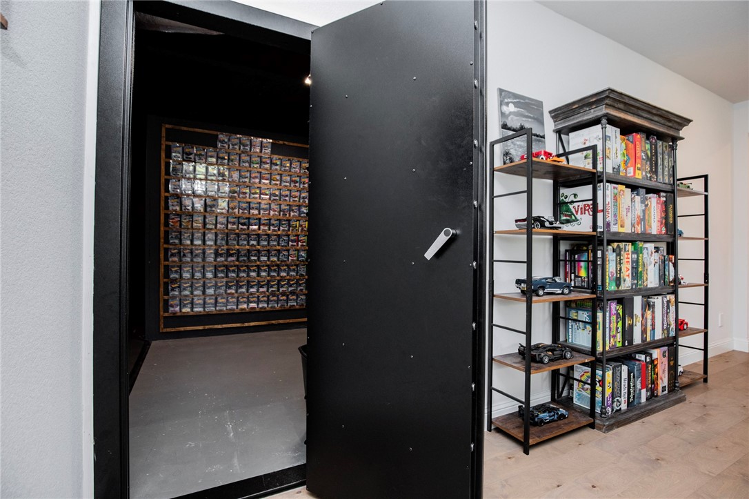 Elm Valley Sub Ph II Elm Spgs - Residential