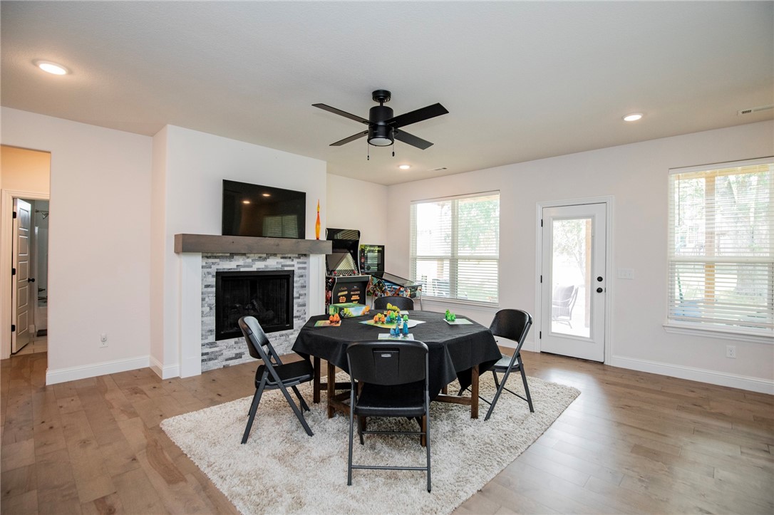 Elm Valley Sub Ph II Elm Spgs - Residential