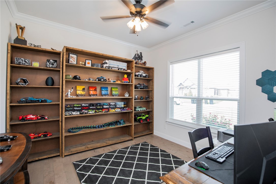 Elm Valley Sub Ph II Elm Spgs - Residential