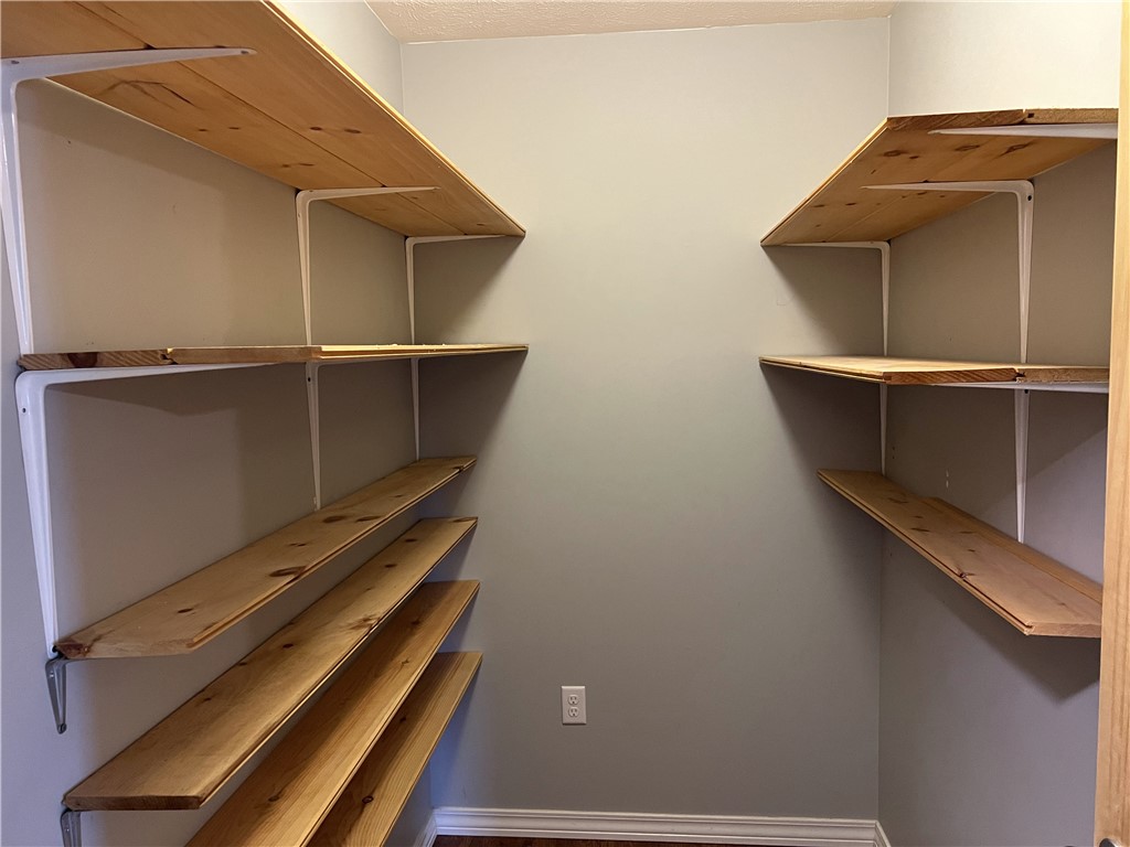 Emerald View Estate - Residential