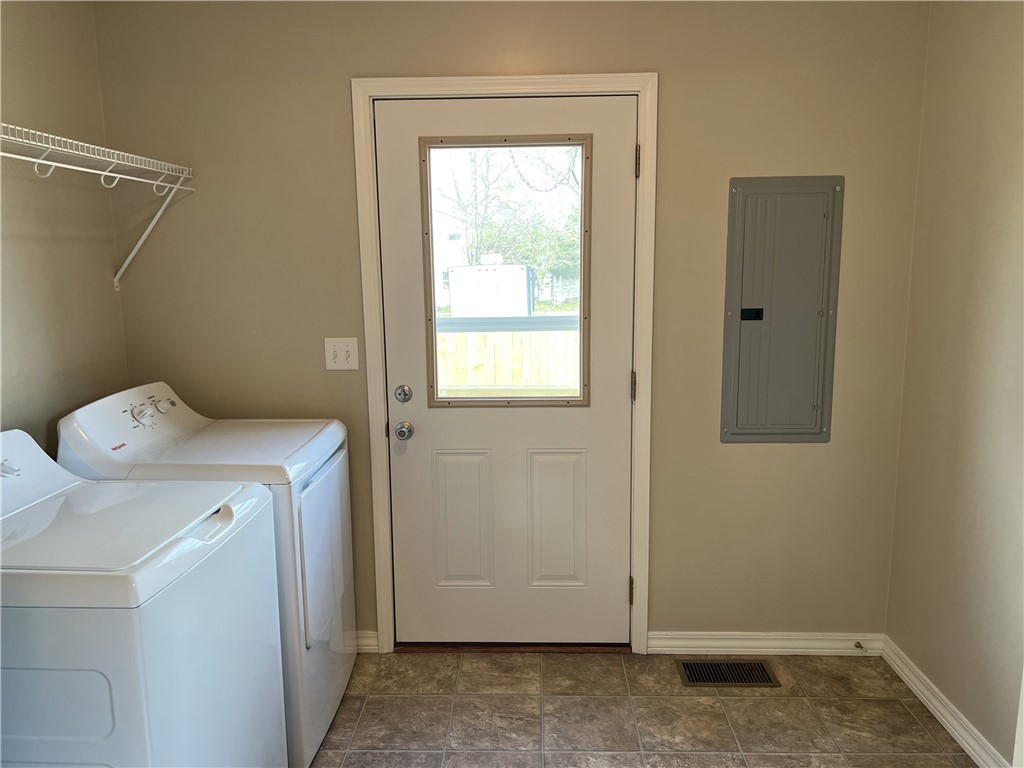 Emerald View Estate - Residential