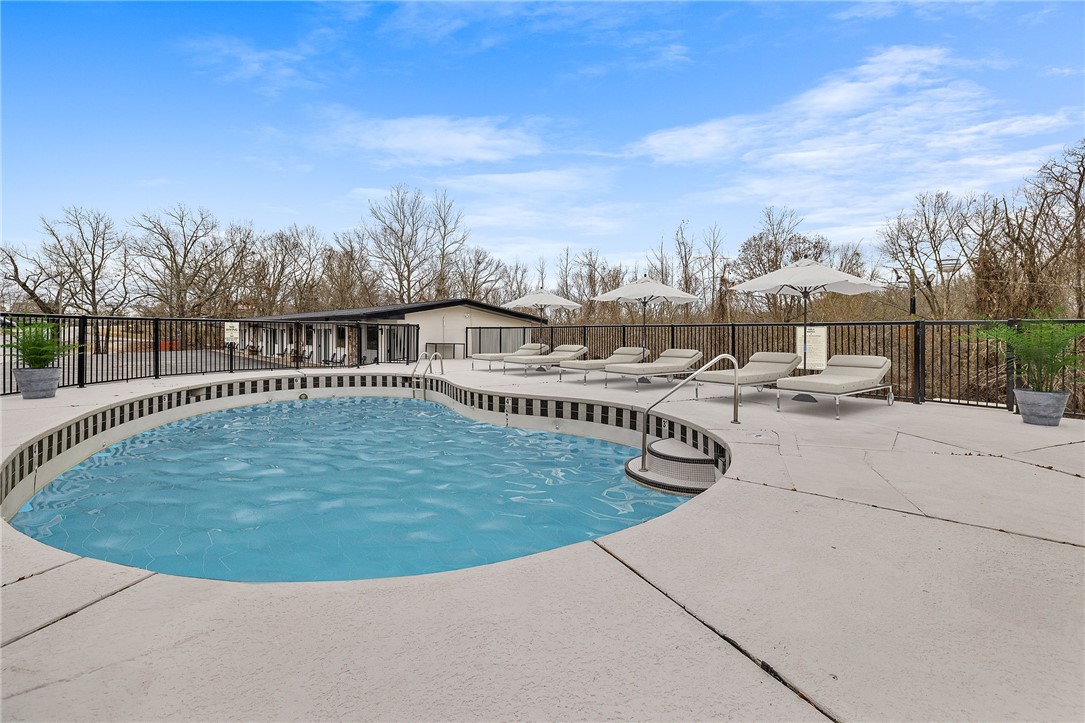 Dutchmans 5th Add - Residential