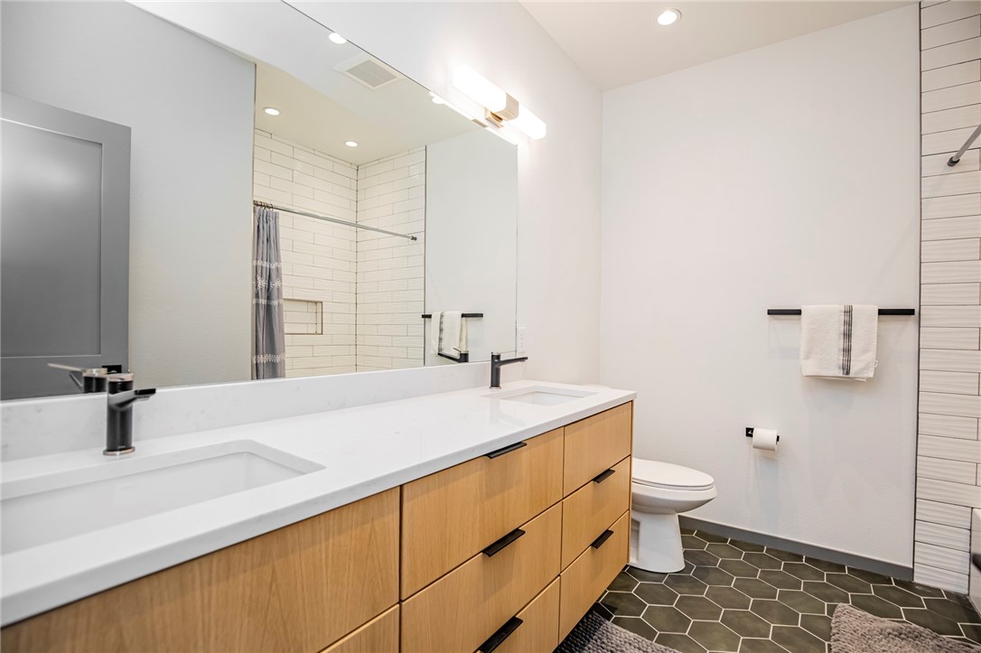 Southside Sub Bentonville - Residential