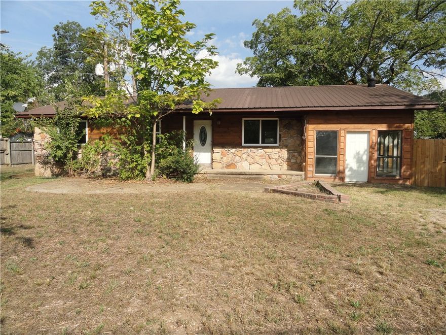 Newly remodeled 3 bed, 1.5 bath home in the heart of Marshall, AR! This charming home features fresh interior paint, new carpet in the bedrooms, several new double-pane vinyl windows, and comes complete with a new survey. The kitchen includes stainless steel appliances, perfect for modern living. Enjoy peace of mind with these recent updates and move-in-ready condition. Located in the scenic Ozark Mountains, Marshall offers easy access to a wide range of outdoor adventures. Spend your weekends exploring nearby hiking trails, horseback riding, hunting, fishing, 4-wheeling, swimming, kayaking, canoeing, and camping. Only a short drive to Branson, MO—one of the area’s top vacation destinations with live entertainment, shopping, and more! Don't miss out on this comfortable, updated home in a beautiful location with endless recreation opportunities. Perfect as a primary residence, vacation home, or rental investment!