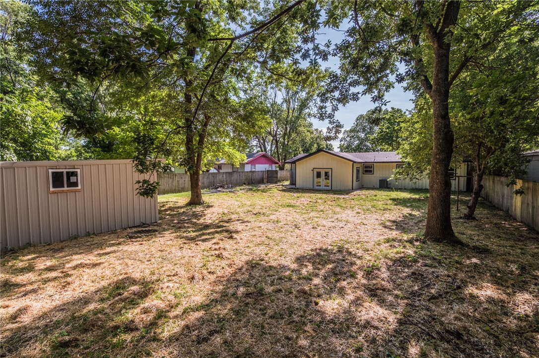 L M Proctors - Residential