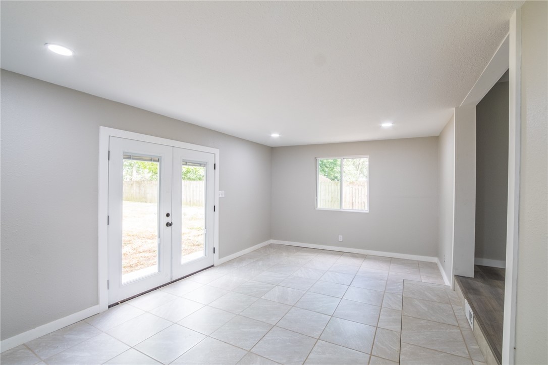 L M Proctors - Residential