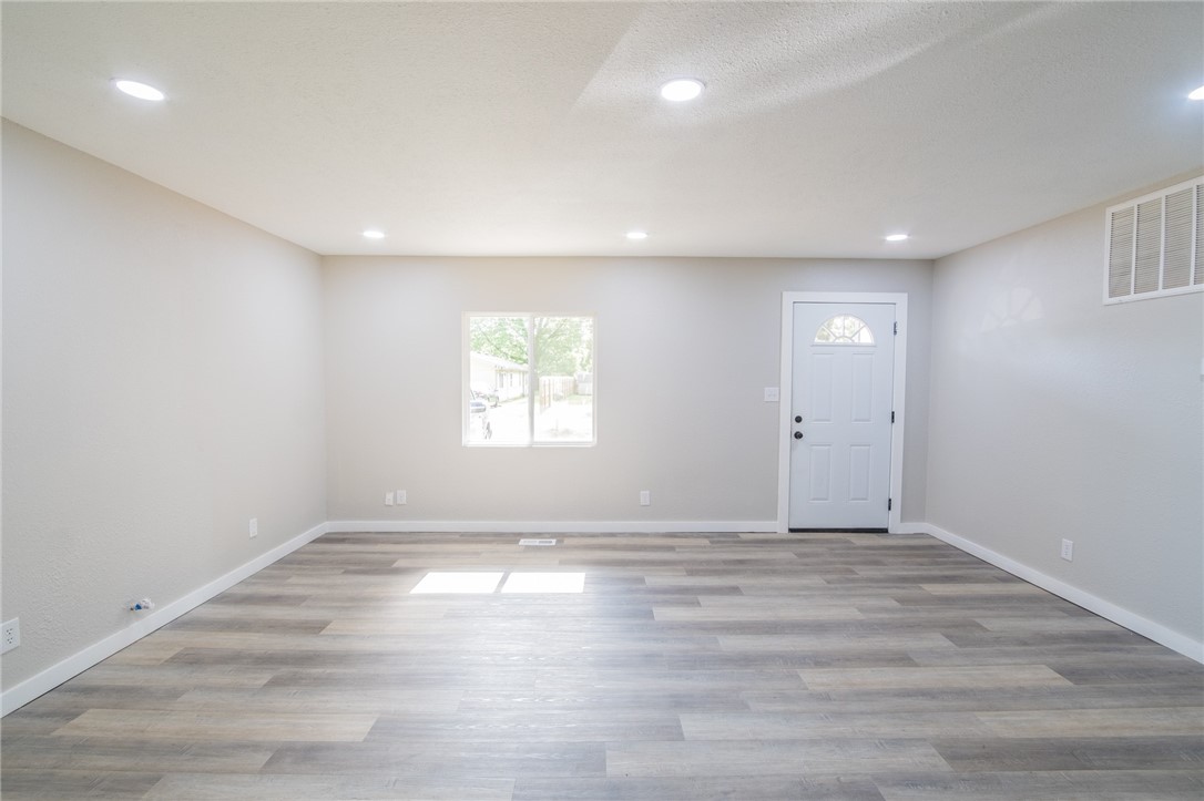 L M Proctors - Residential