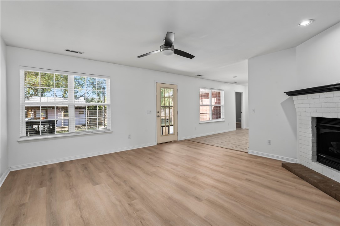 Deerfield Meadows Ph I Siloam Spgs - Residential