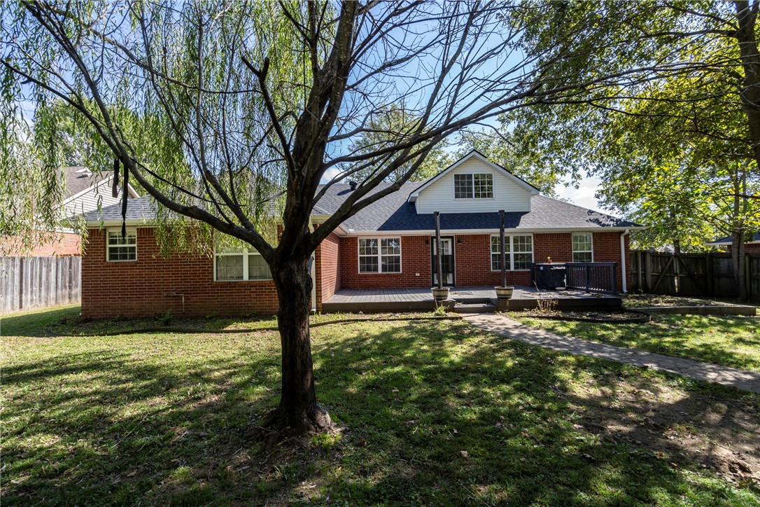 Deerfield Meadows Ph I Siloam Spgs - Residential