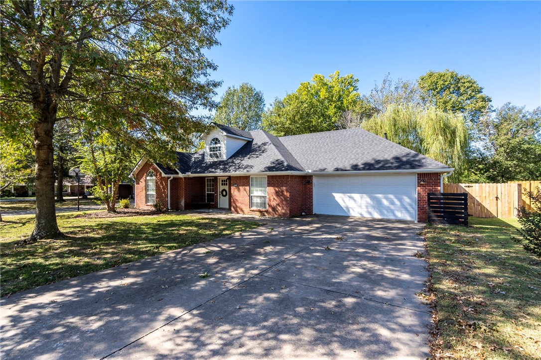 Deerfield Meadows Ph I Siloam Spgs - Residential