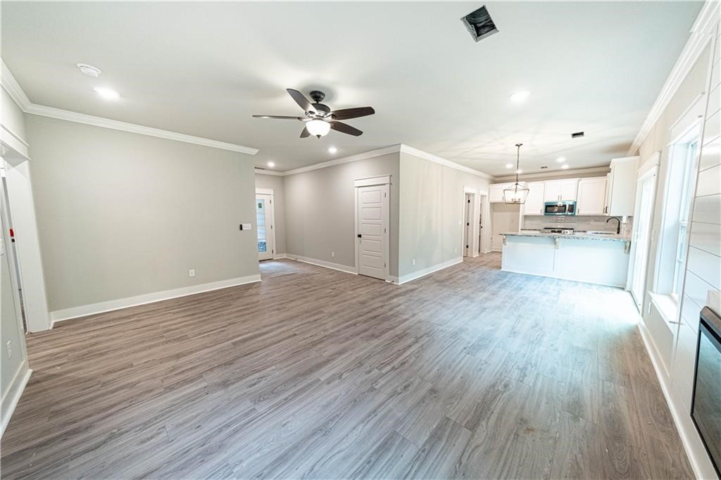Melanie Sub Bvv - Residential