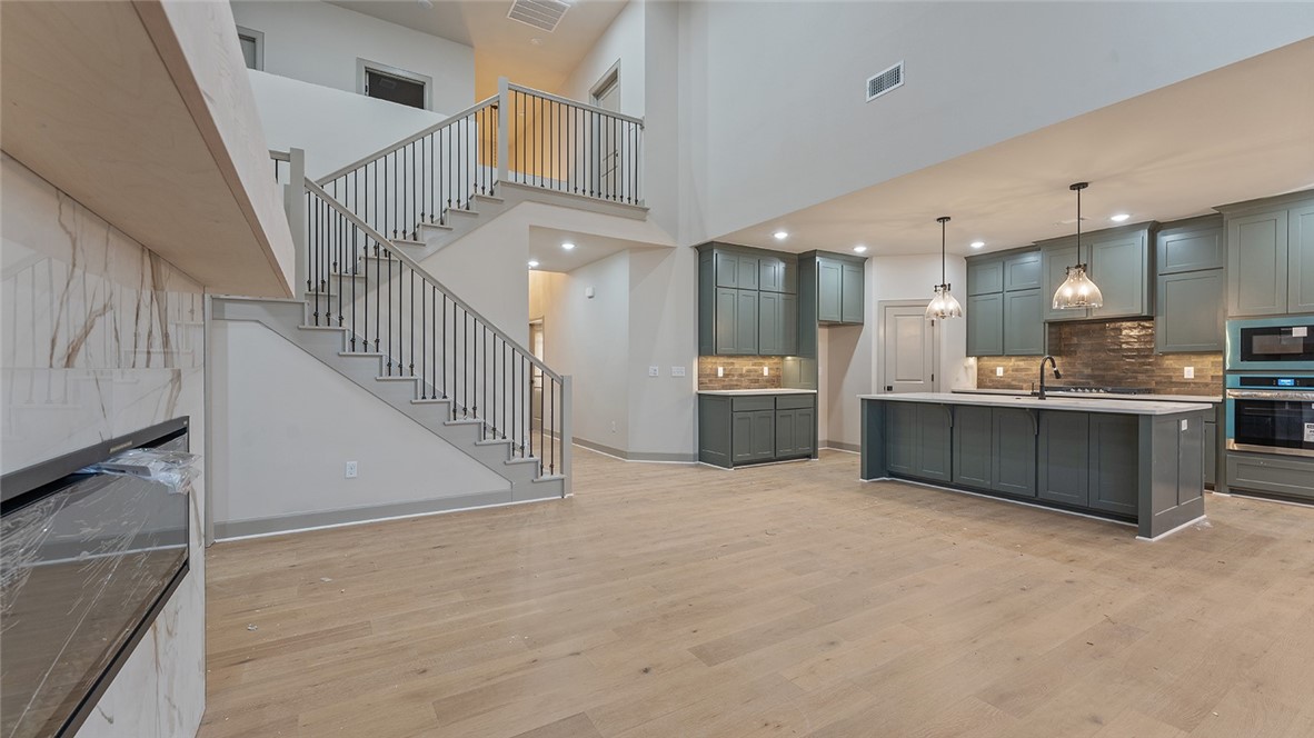 Annika Estates - Residential