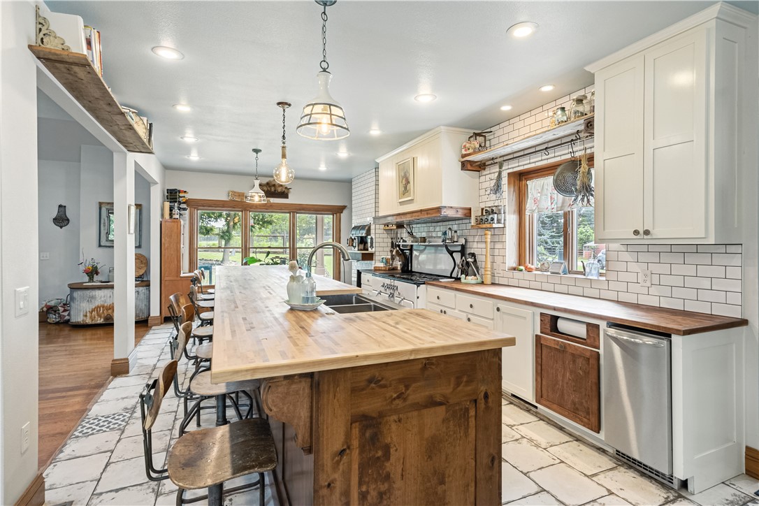 Little Flock - Residential