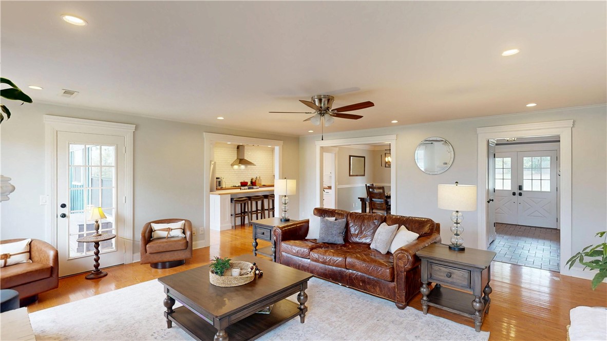 Huntington Place - Residential