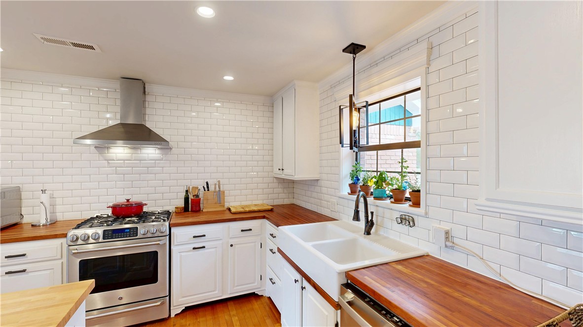 Huntington Place - Residential