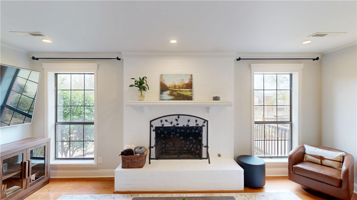 Huntington Place - Residential