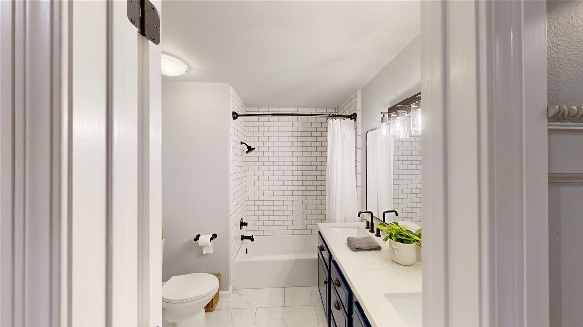 Huntington Place - Residential