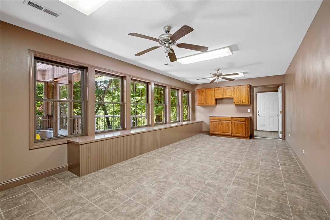 Oakhills Sub Rurban - Residential