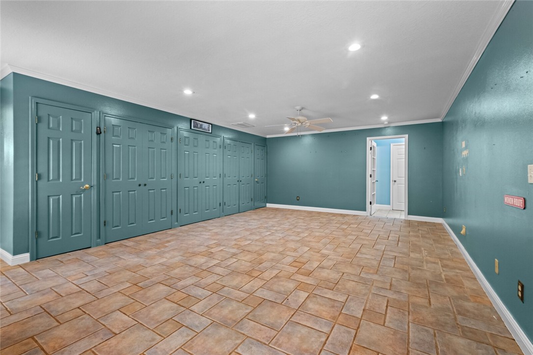 Oakhills Sub Rurban - Residential